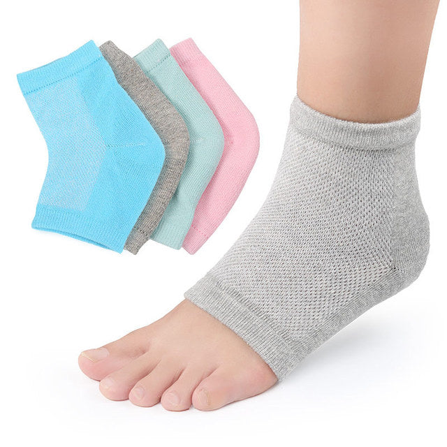 These vented spa gel socks can be worn during the day or night