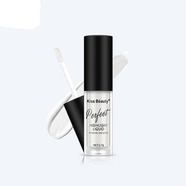 highlighting to create a glowing look, delivers a natural-looking sun-kissed glow without a trace and creates a long-lasting, luminous, radiant finish that never looks powdery